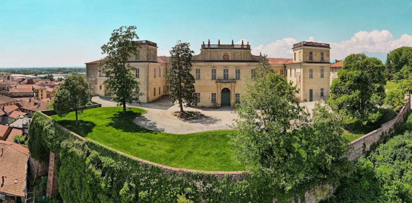 Castello di San Giorgio Canavese, Italy